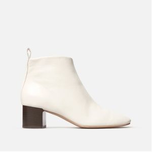 ISO Everlane Day Boot in Bone